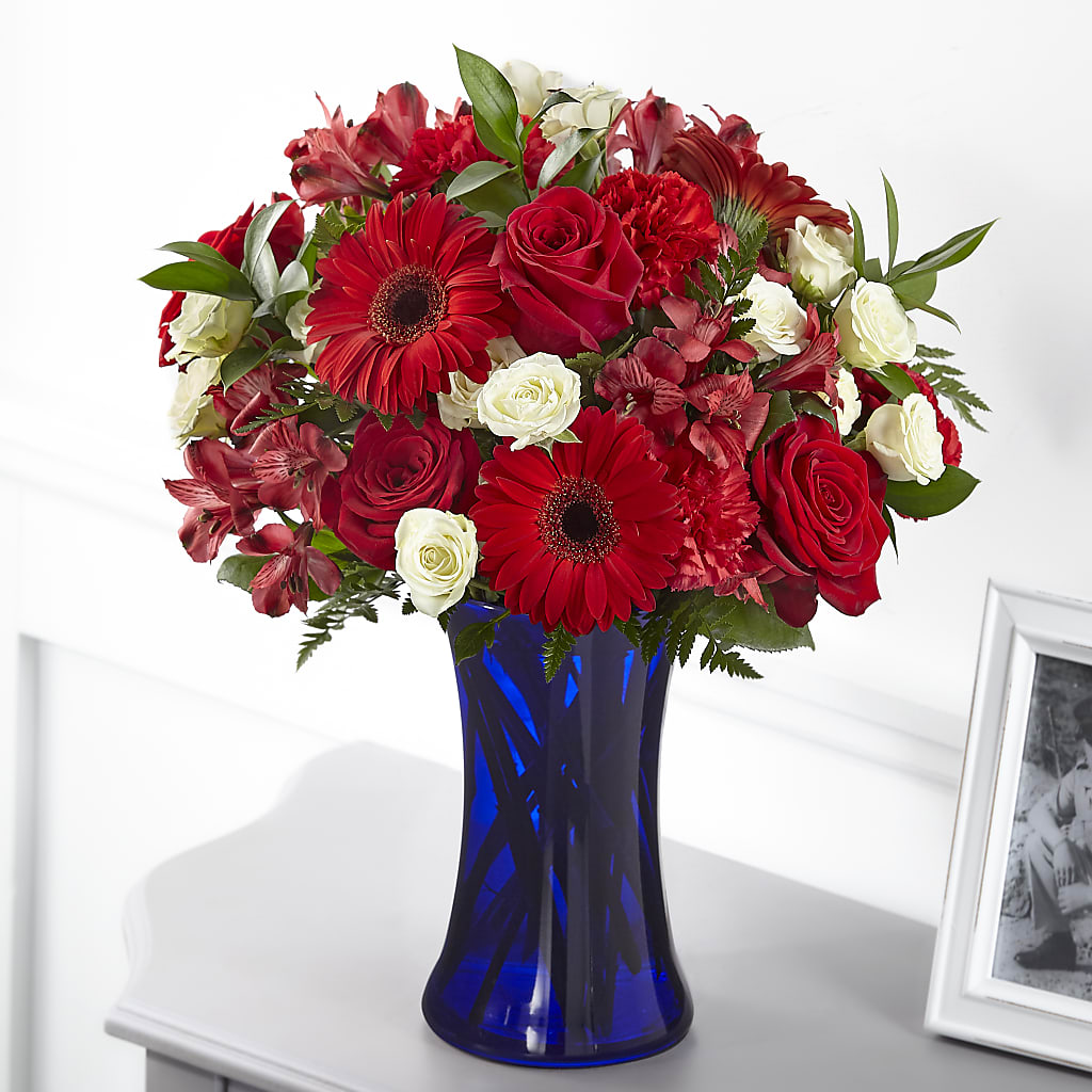 Hearts Embrace Bouquet – FLORAL & SILKS, Webster NY