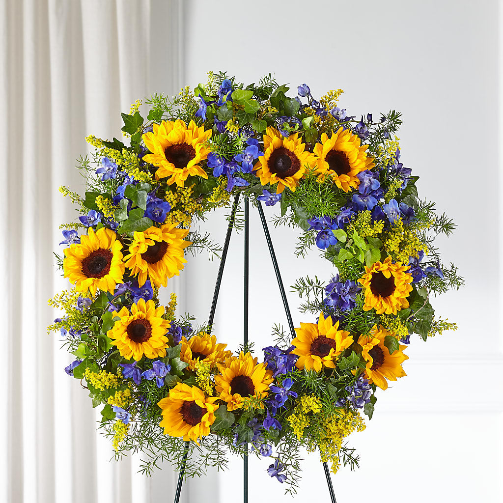 Bright Rays Wreath – FLORAL & SILKS, Webster NY