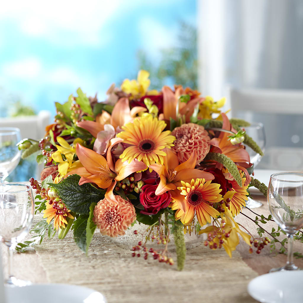 One and Only Centerpiece – FLORAL & SILKS, Webster NY