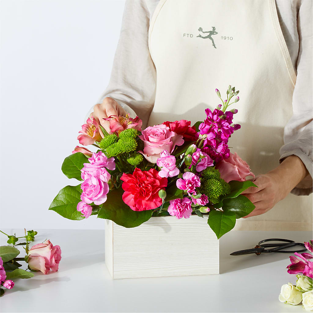 Sweetberry Box – A Florist Original – FLORAL & SILKS, Webster NY