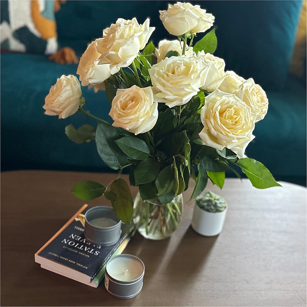 Long Stem Yellow Rose Bouquet – FLORAL & SILKS, Webster NY