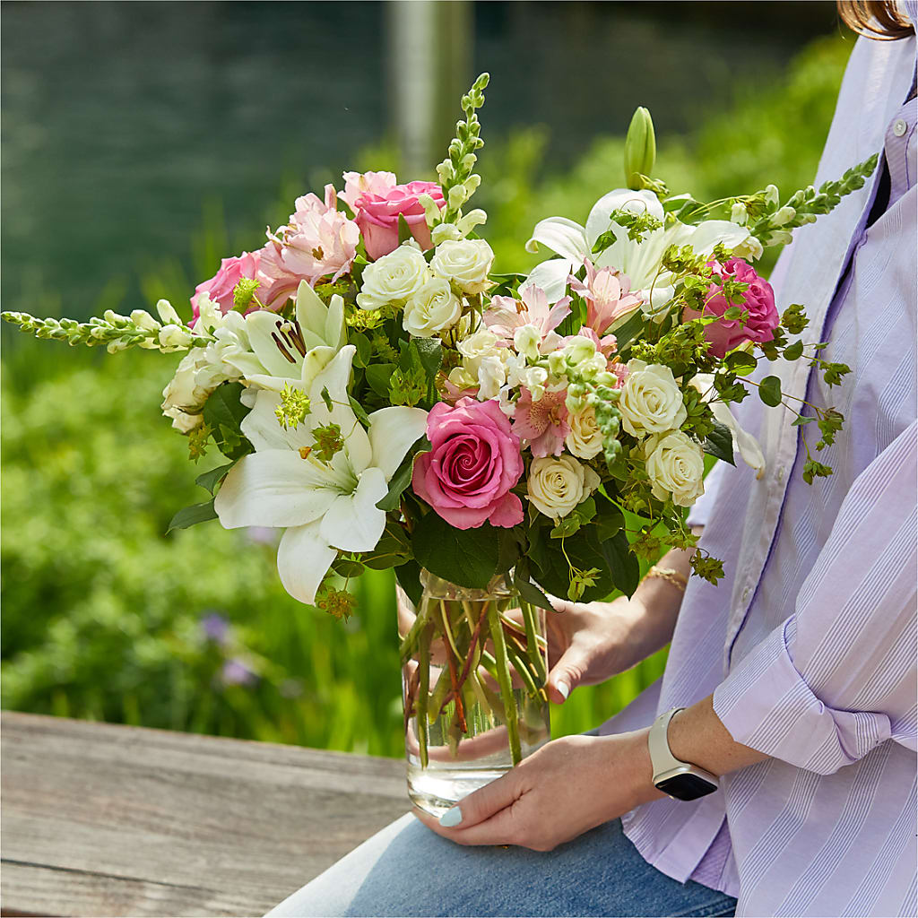 Fondly Bouquet – FLORAL & SILKS, Webster NY
